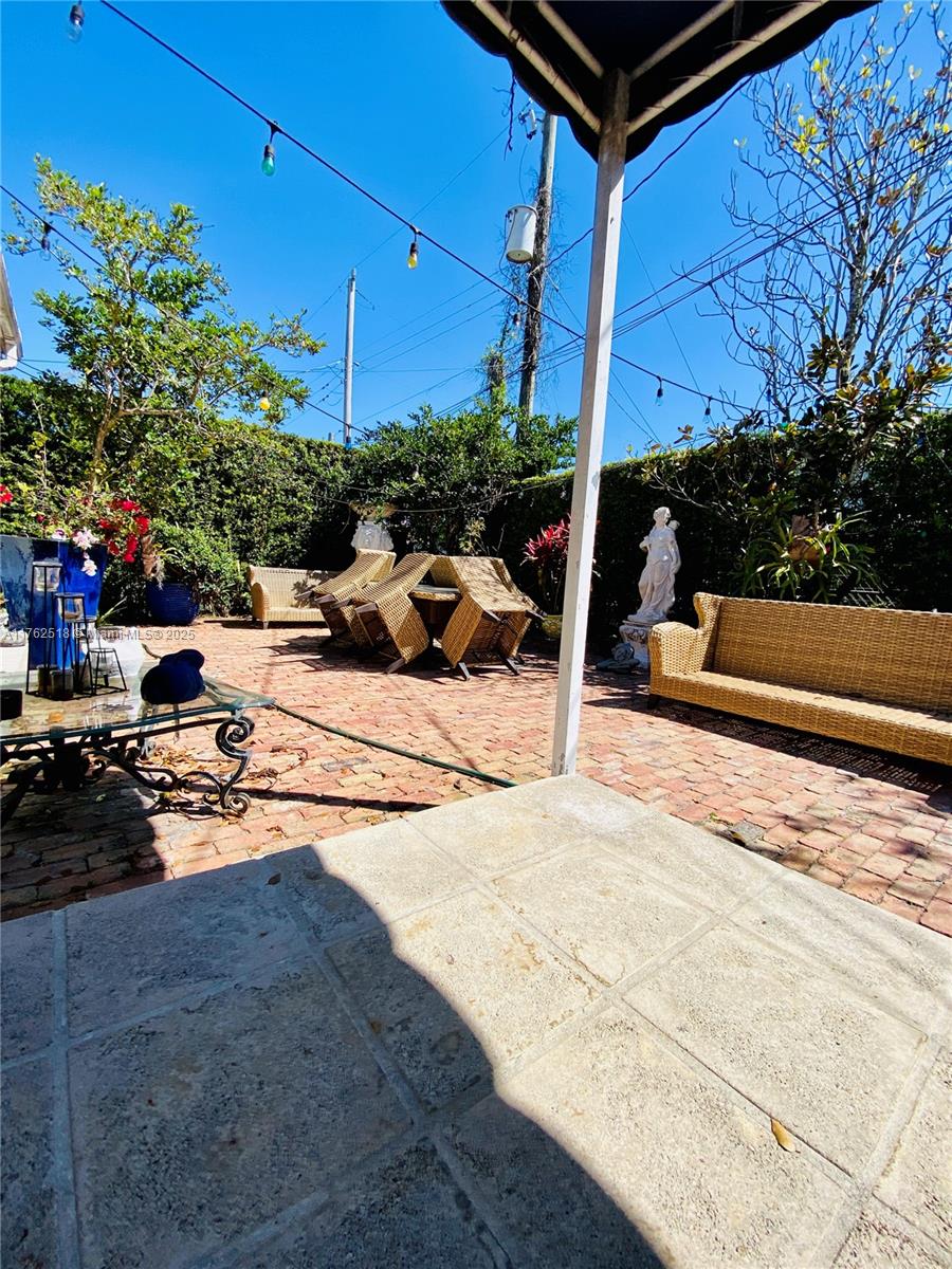 1135 SW 62nd Ave West Miami, FL 33144