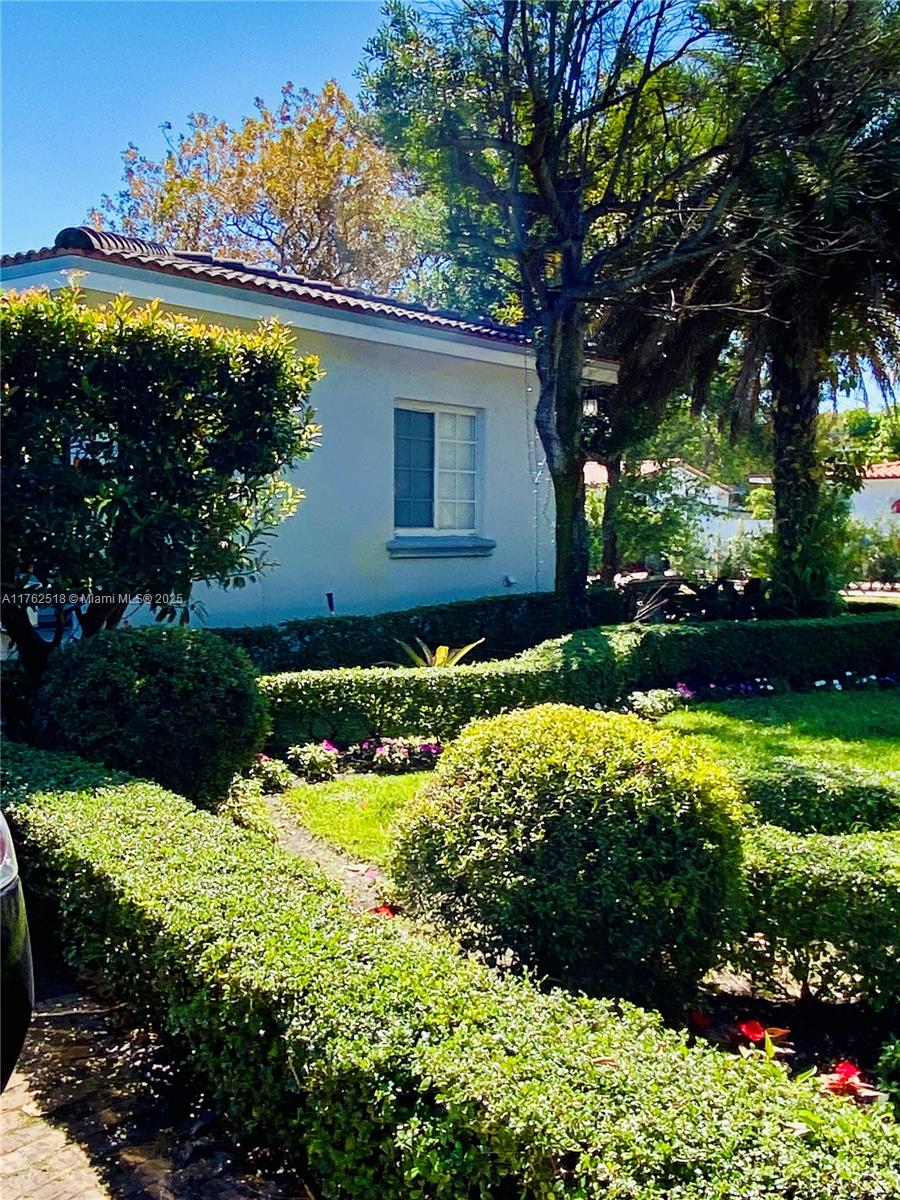 1135 SW 62nd Ave West Miami, FL 33144