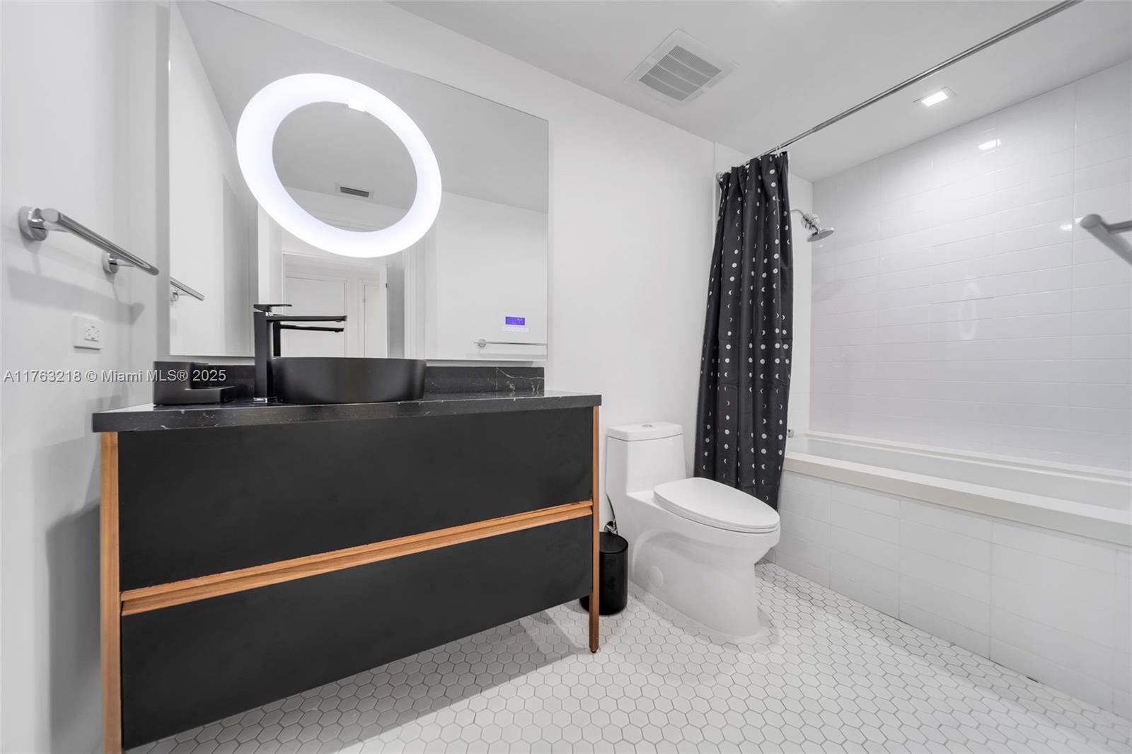 401 N Birch Rd #1100 Fort Lauderdale, FL 33304