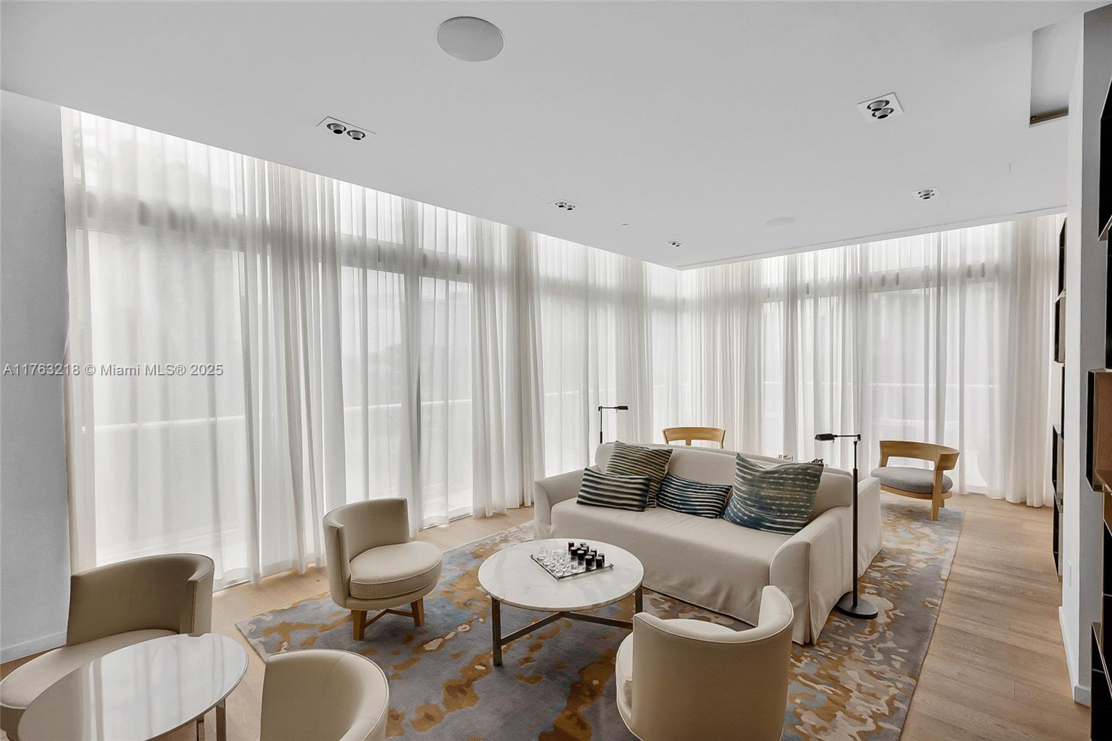 401 N Birch Rd #1100 Fort Lauderdale, FL 33304