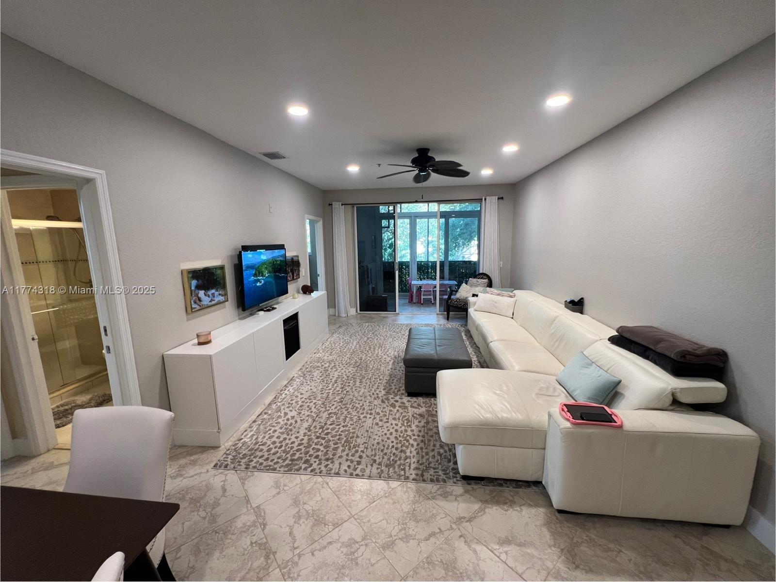 75 Gulfstream Rd #211B
