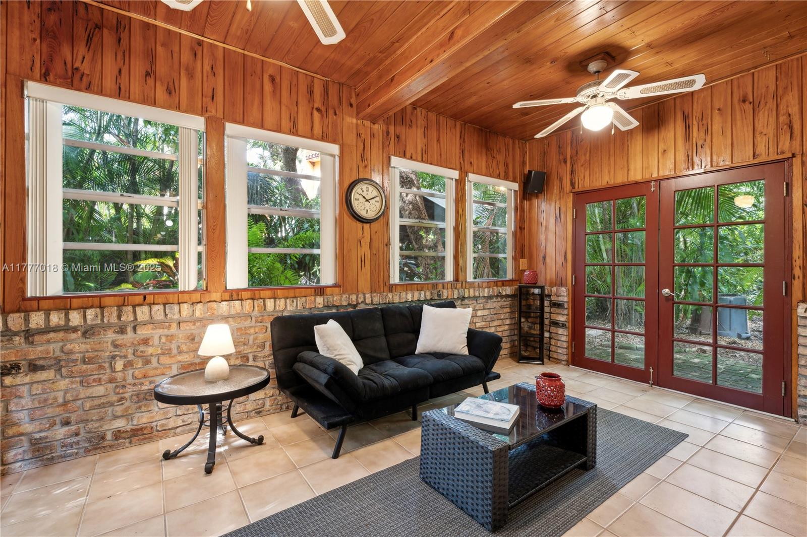 4160 Lybyer Ave Miami, FL 33133