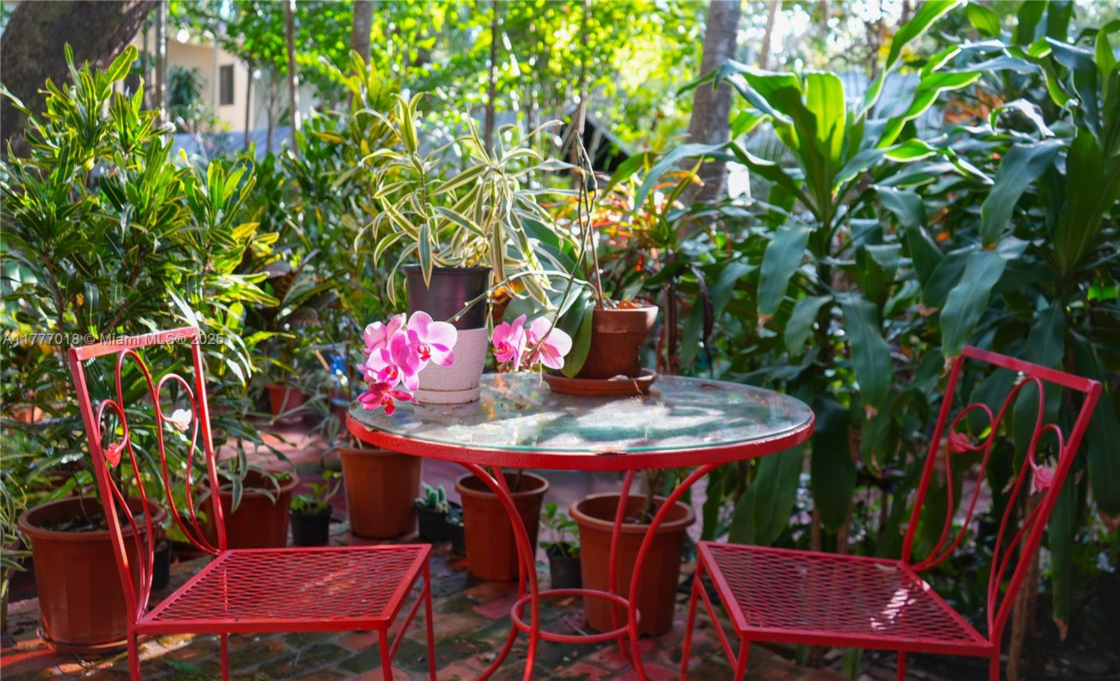 4160 Lybyer Ave Miami, FL 33133