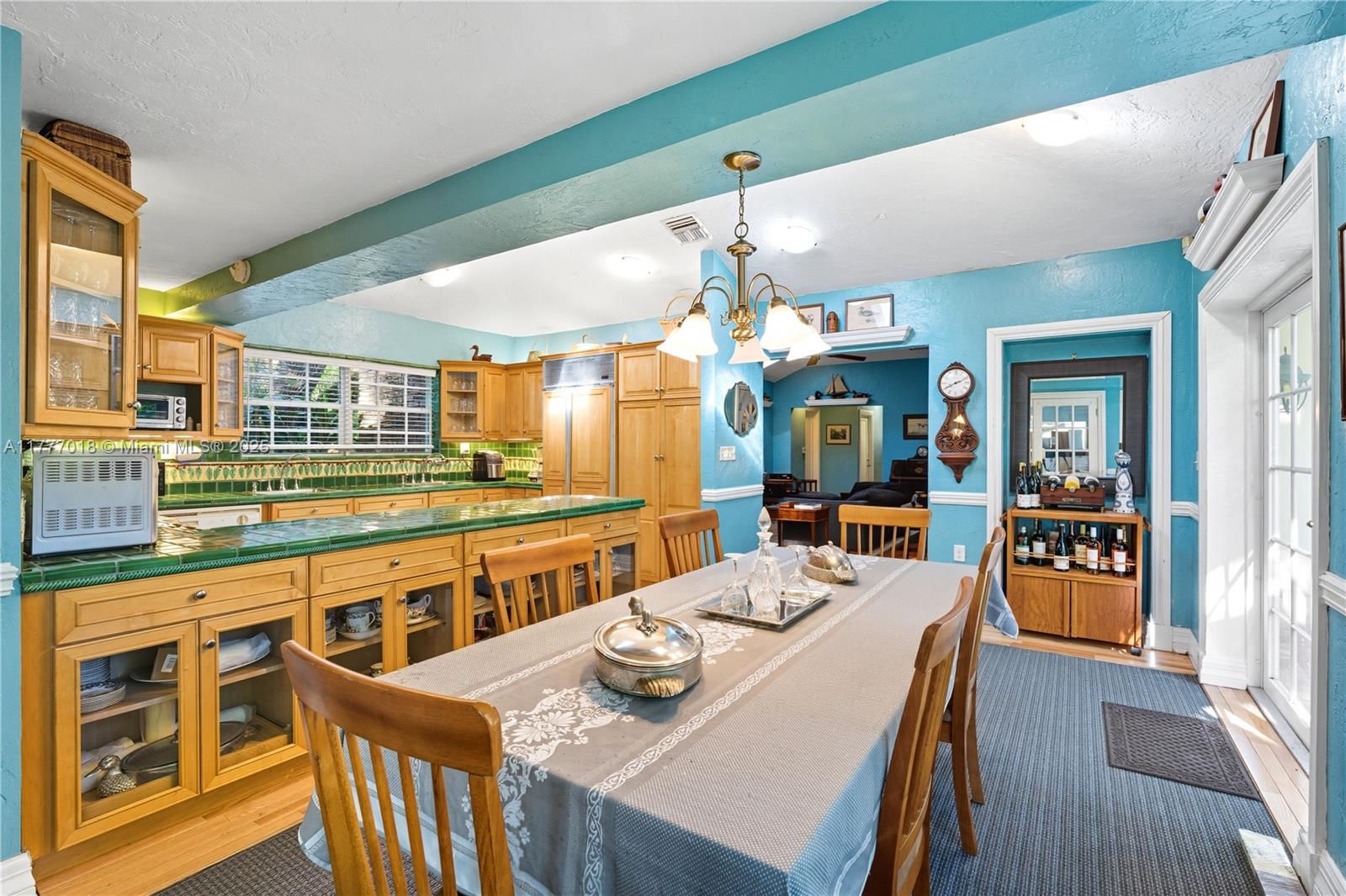 4160 Lybyer Ave Miami, FL 33133