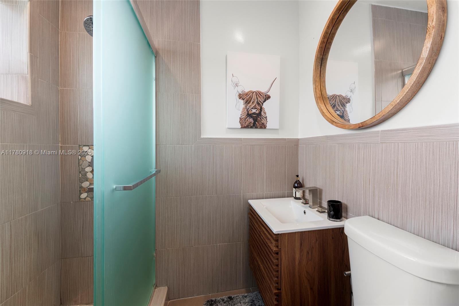 425 NE 114th St Miami, FL 33161