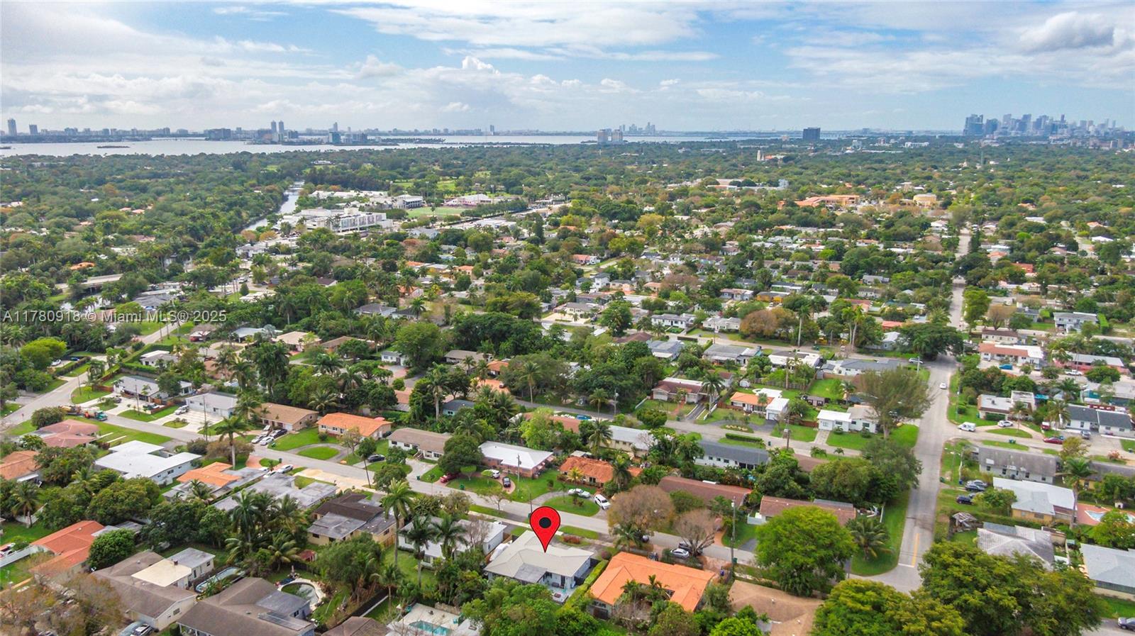 425 NE 114th St Miami, FL 33161