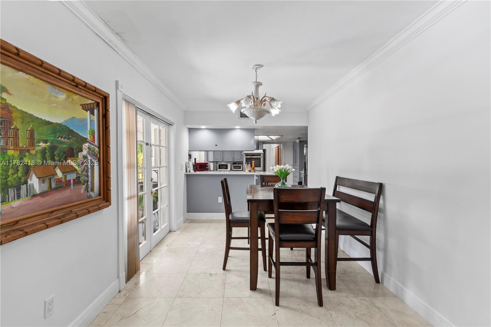 8350 SW 98th Th St Miami, FL 33156