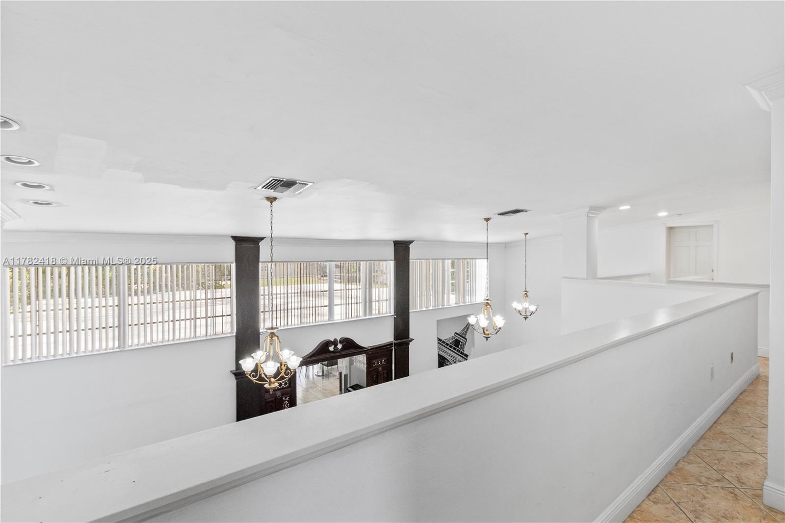 8350 SW 98th Th St Miami, FL 33156