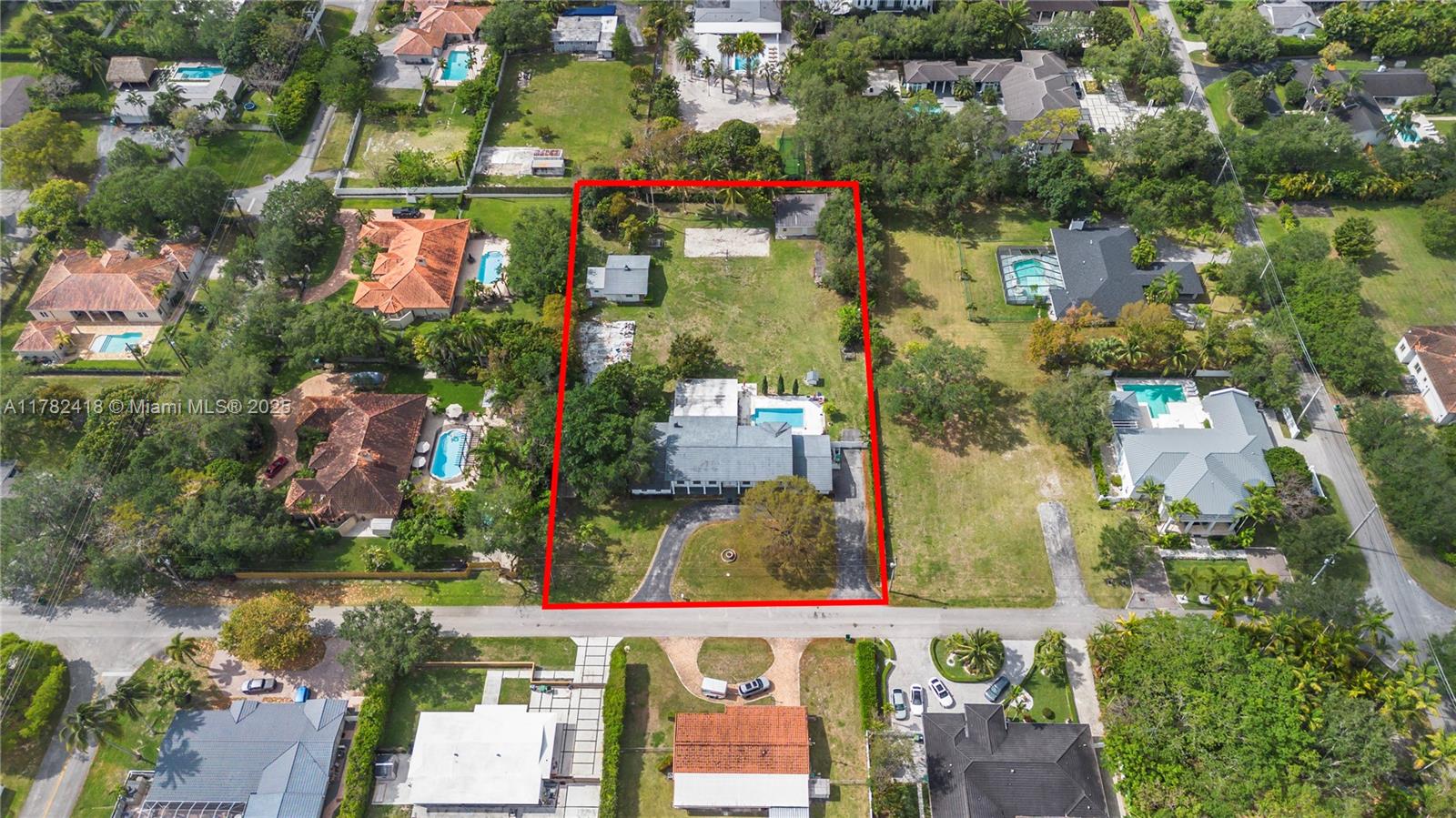 8350 SW 98th Th St Miami, FL 33156