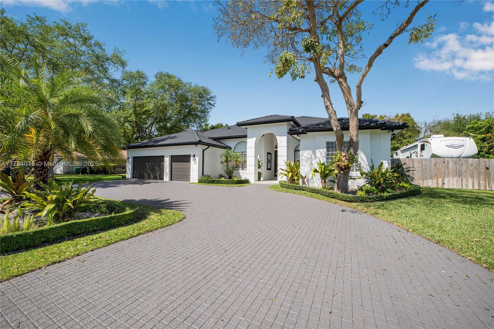 18500 SW 78th Pl,Cutler Bay, FL 33157