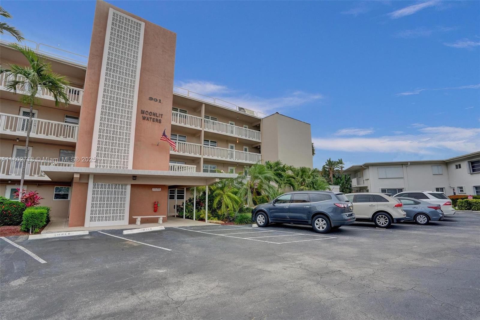 901 N Riverside Dr #1C,Pompano Beach, FL 33062