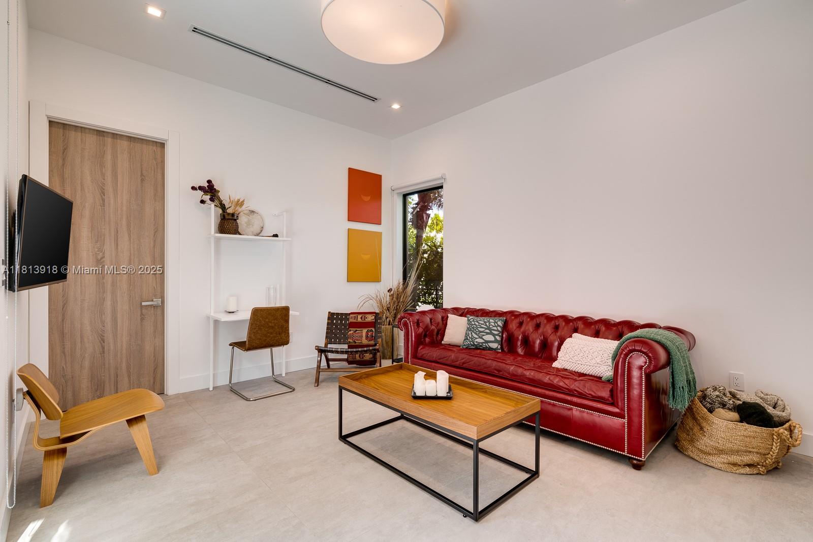 4094 Park Ave Coconut Grove, FL 33133