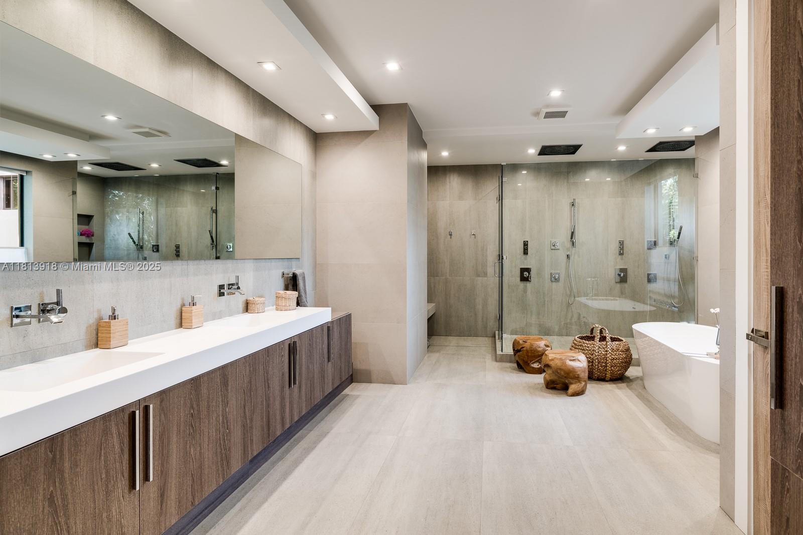 4094 Park Ave Coconut Grove, FL 33133