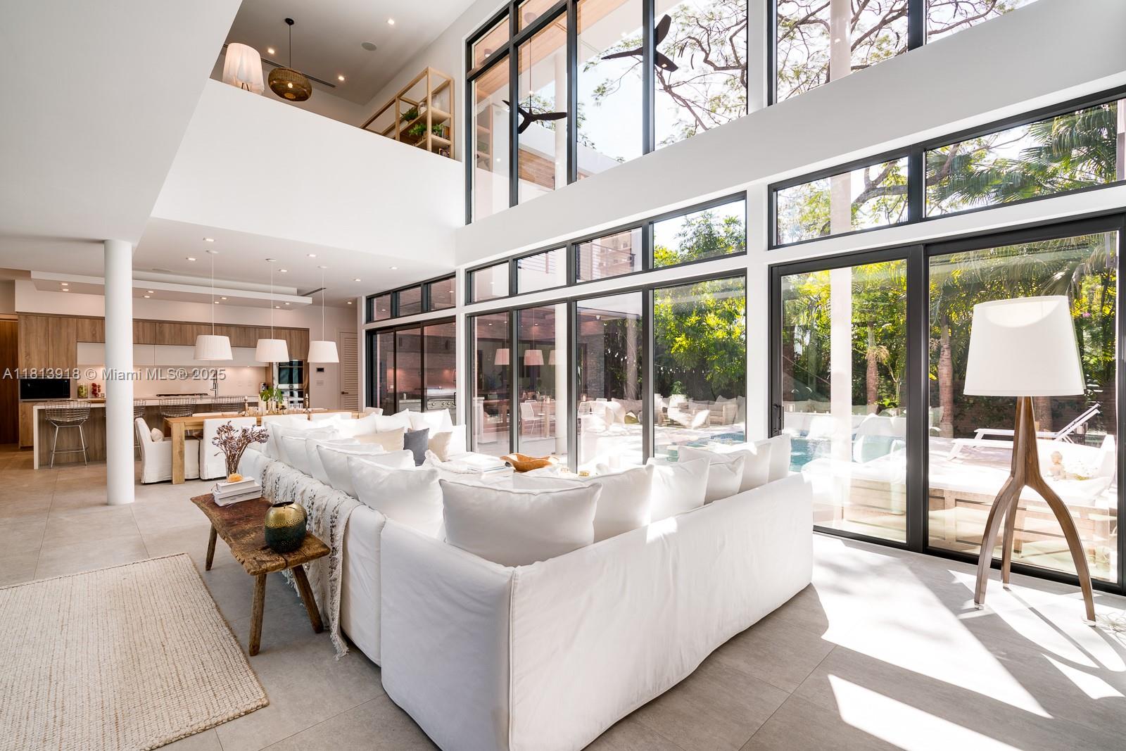 4094 Park Ave Coconut Grove, FL 33133