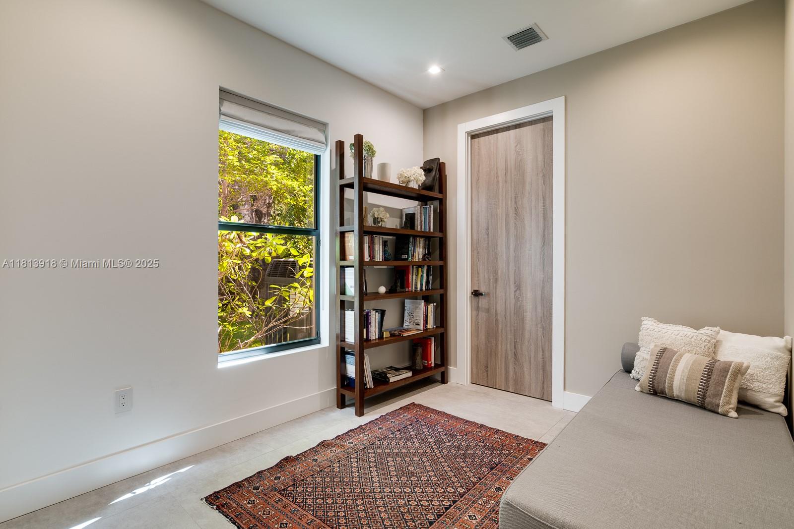 4094 Park Ave Coconut Grove, FL 33133