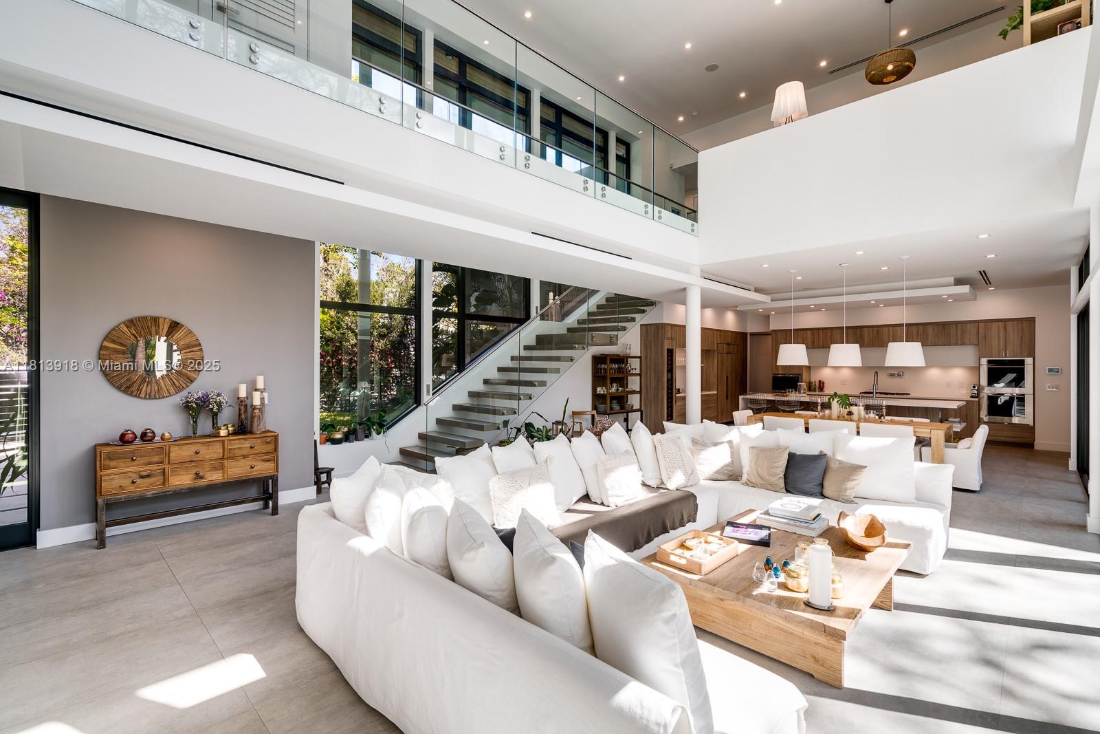 4094 Park Ave Coconut Grove, FL 33133