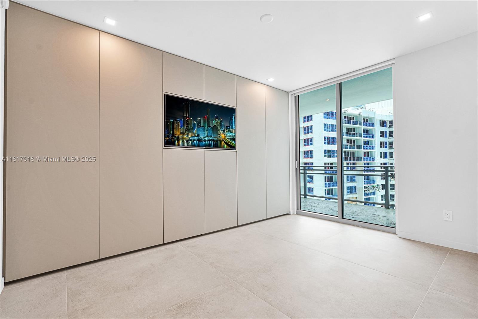 3535 S Ocean Dr #1003 Hollywood, FL 33019