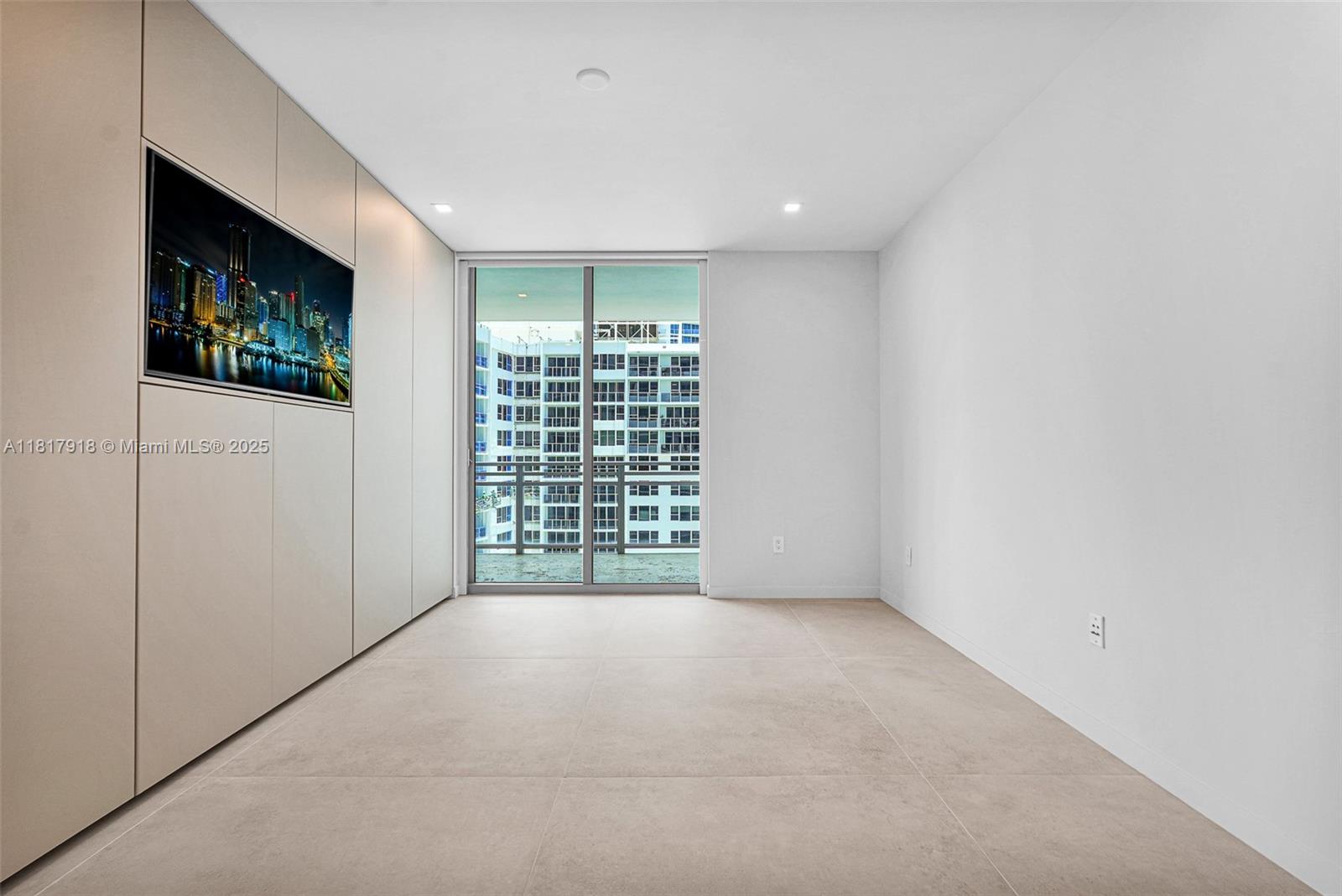 3535 S Ocean Dr #1003 Hollywood, FL 33019