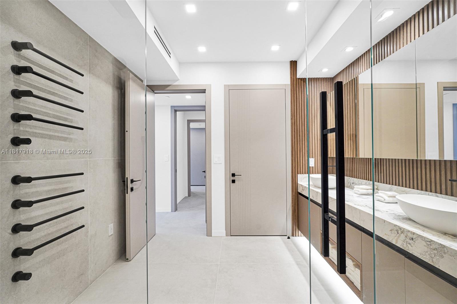 3535 S Ocean Dr #1003 Hollywood, FL 33019