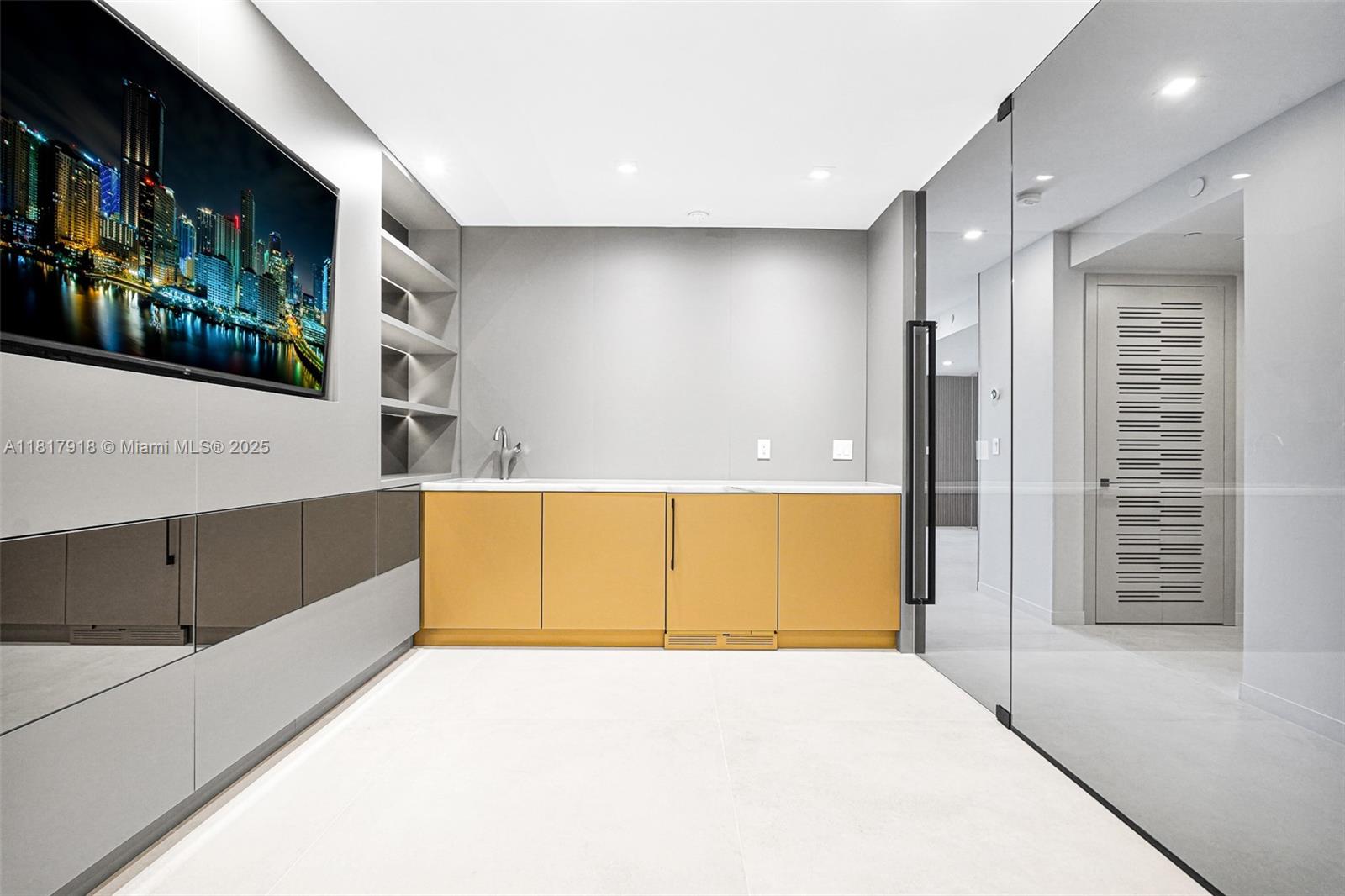 3535 S Ocean Dr #1003 Hollywood, FL 33019