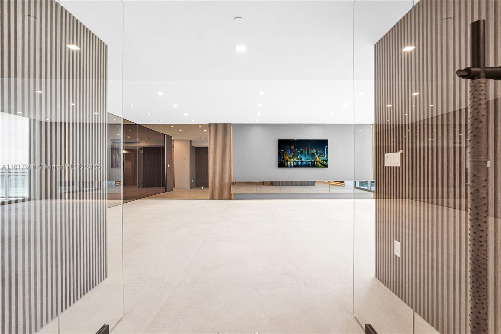 3535 S Ocean Dr #1003 Hollywood, FL 33019