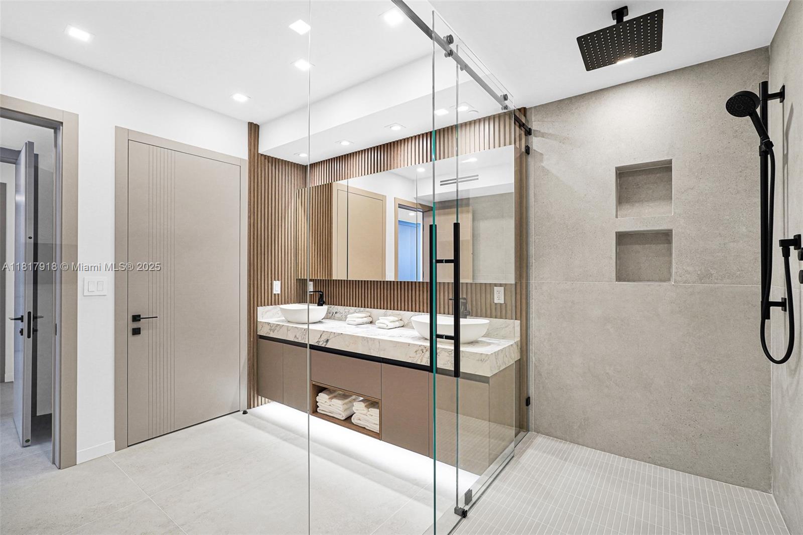 3535 S Ocean Dr #1003 Hollywood, FL 33019