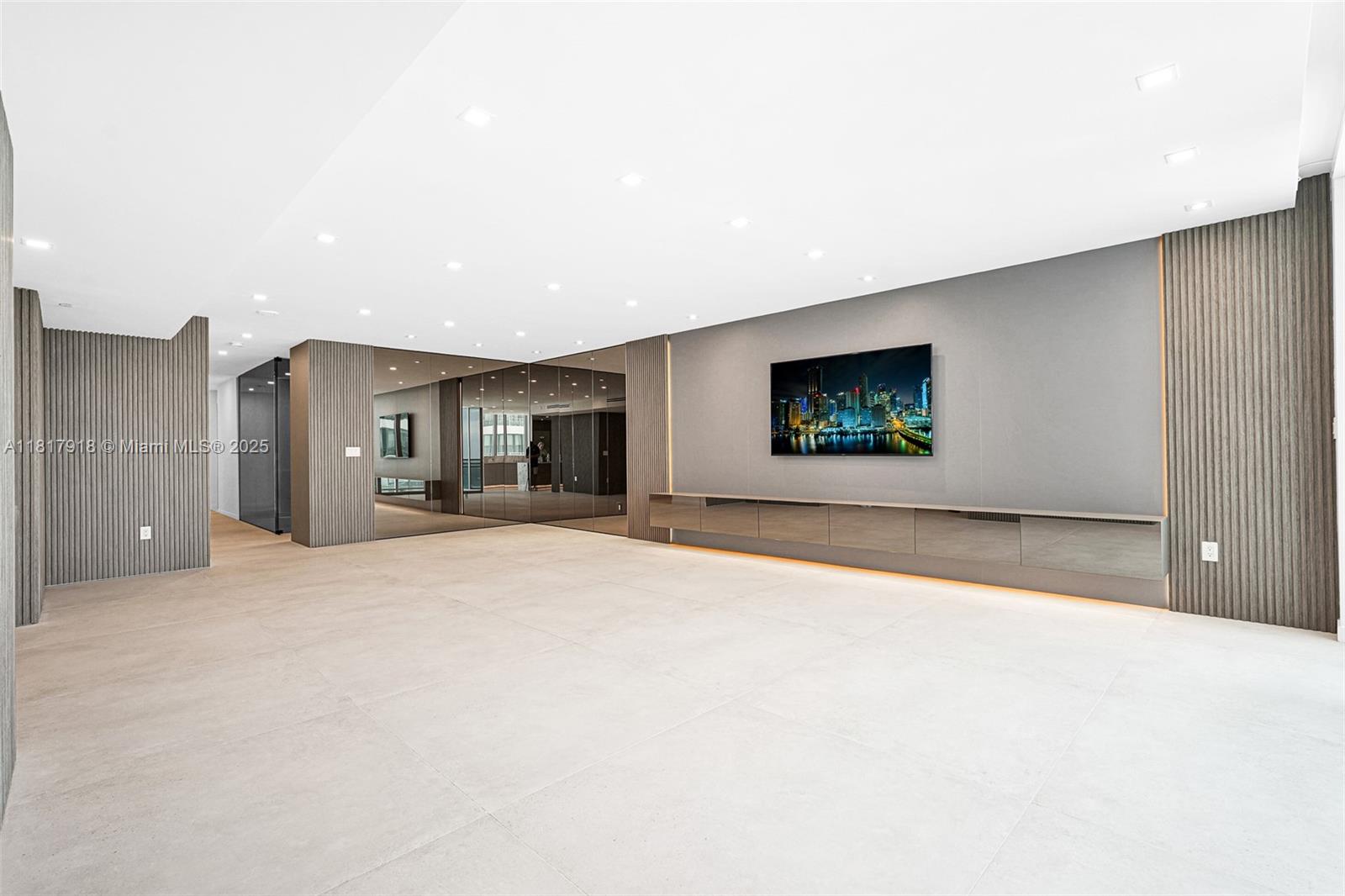 3535 S Ocean Dr #1003 Hollywood, FL 33019