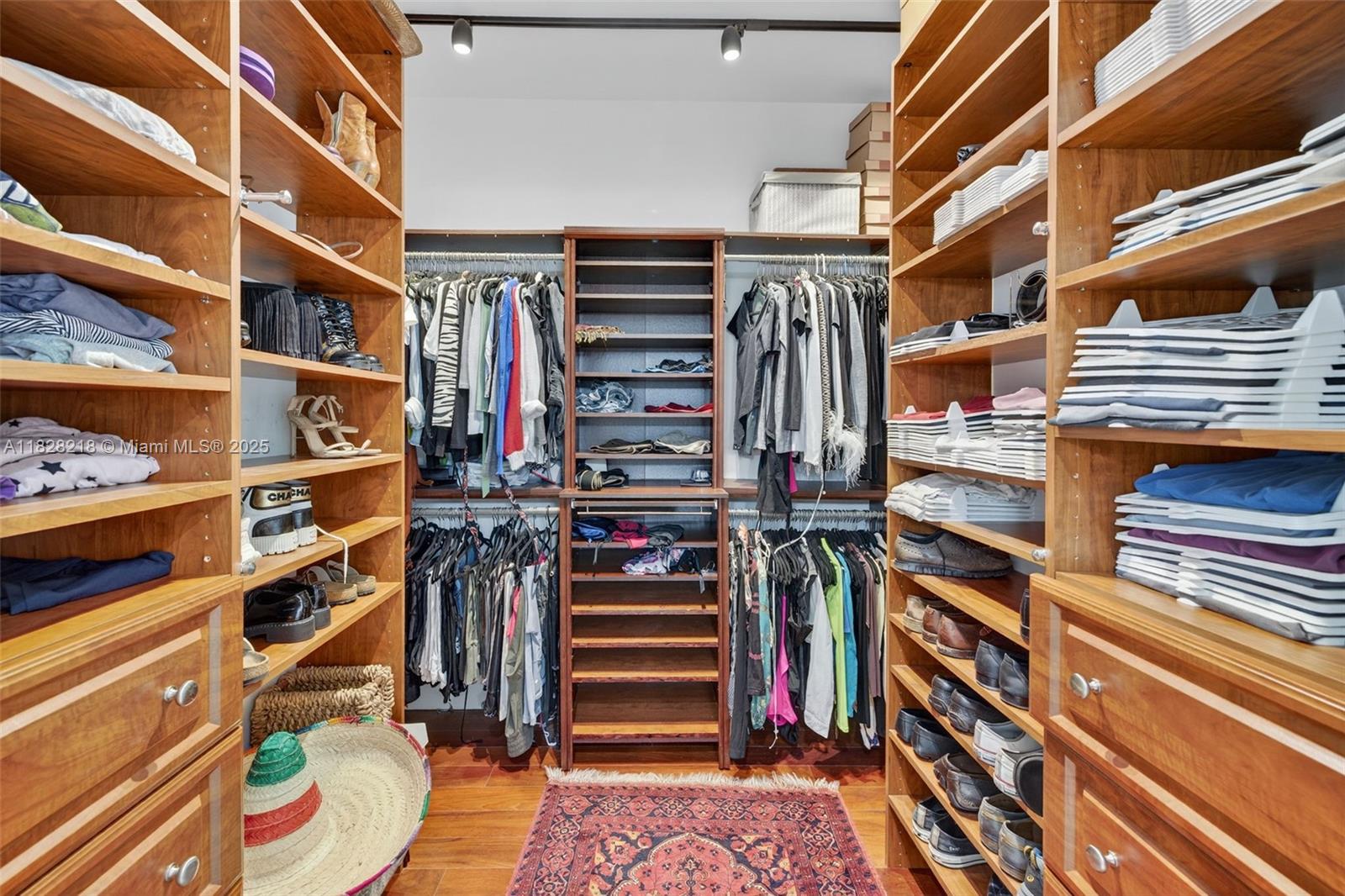 1404 SE 9th St Fort Lauderdale, FL 33316