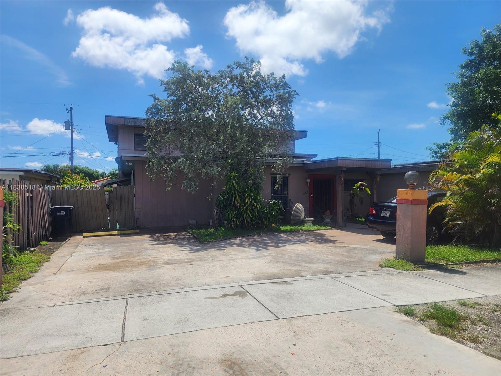 935 SW 72nd Ave