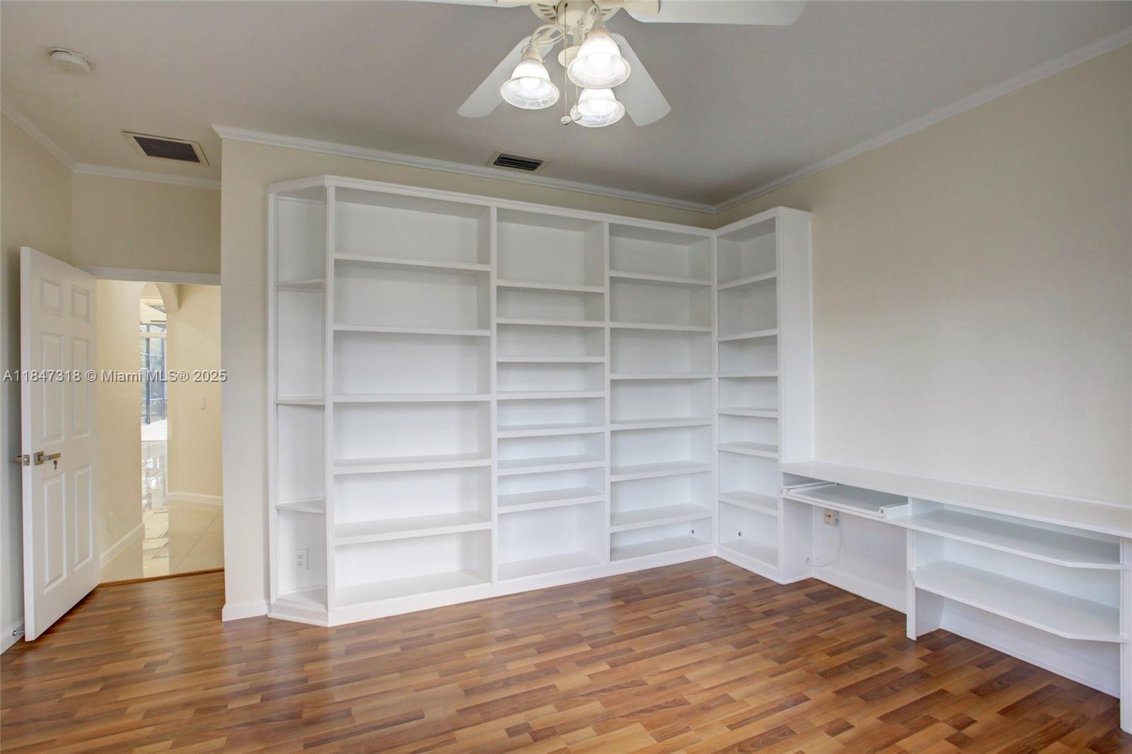 2536 Eagle Run Ct Weston, FL 33327