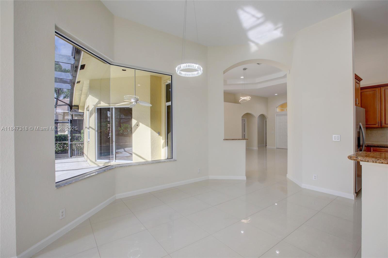 2536 Eagle Run Ct Weston, FL 33327