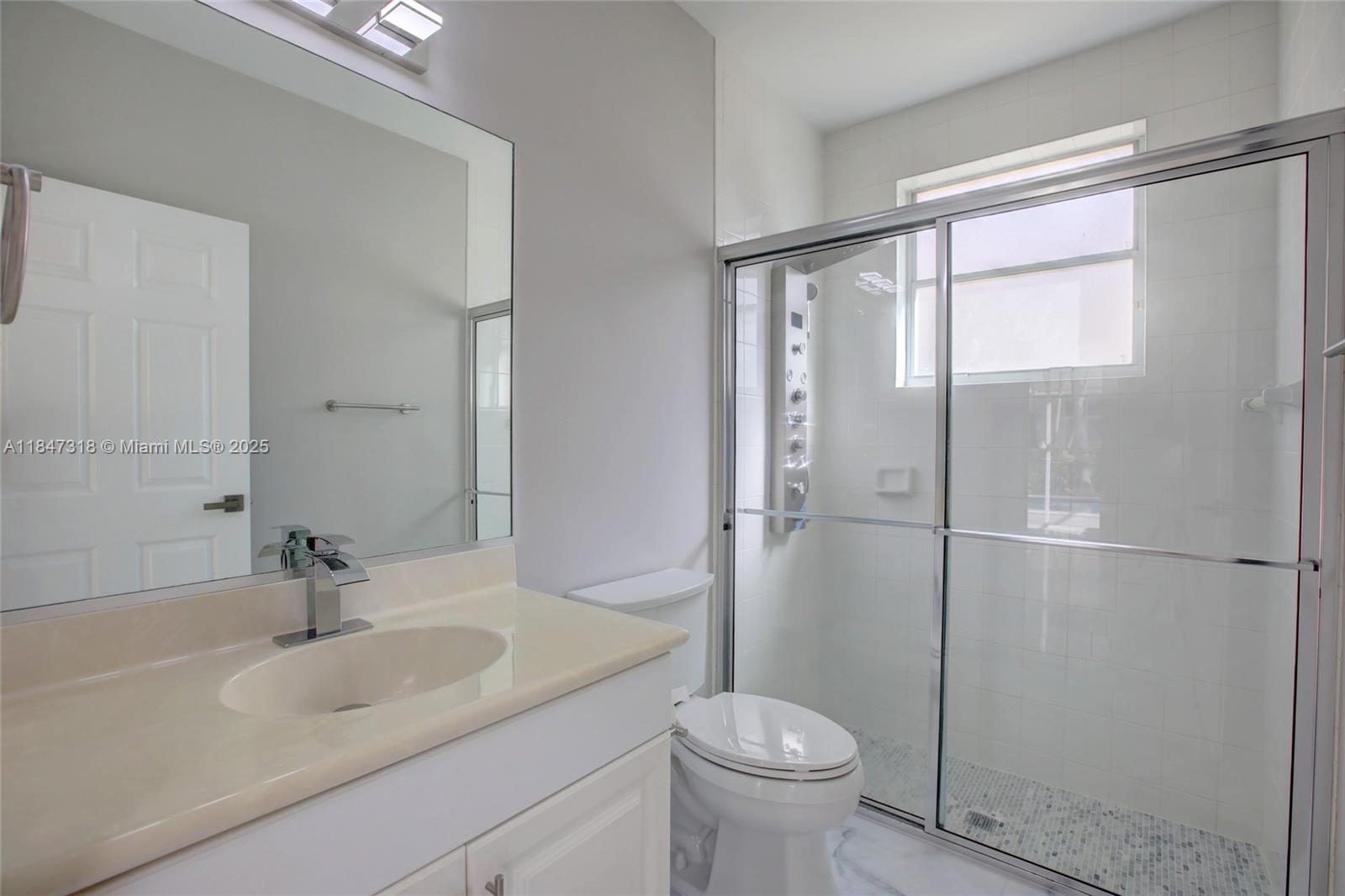 2536 Eagle Run Ct Weston, FL 33327