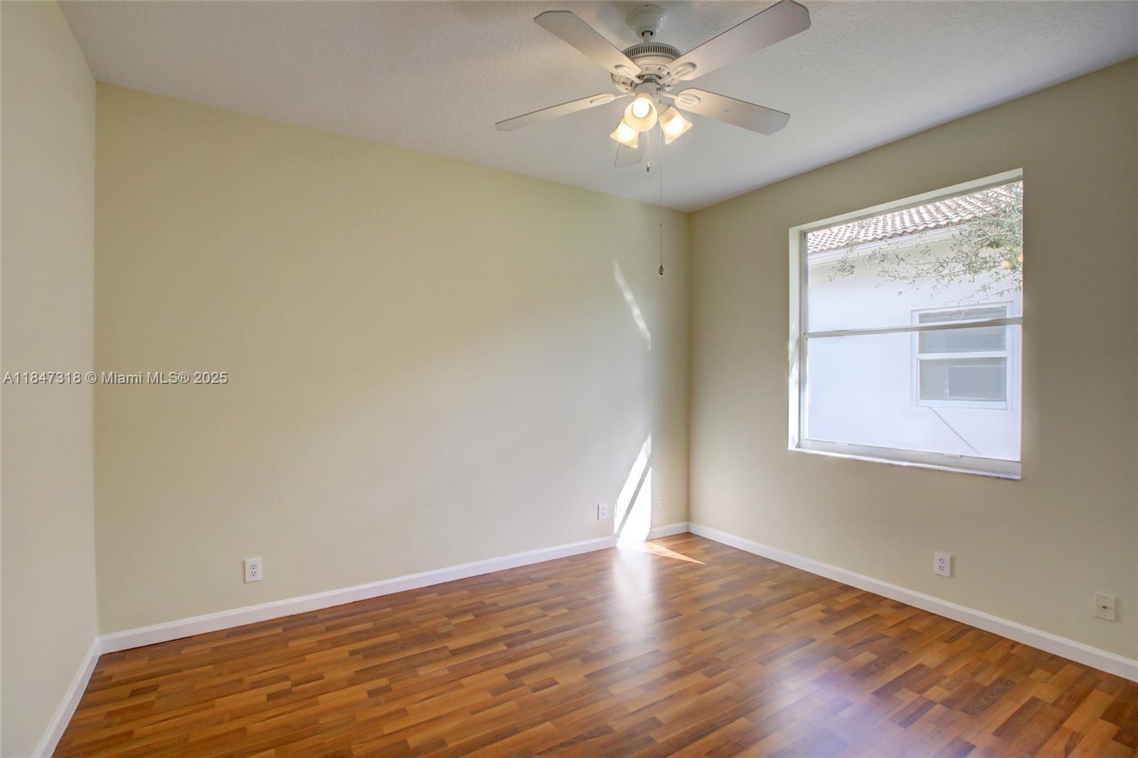 2536 Eagle Run Ct Weston, FL 33327