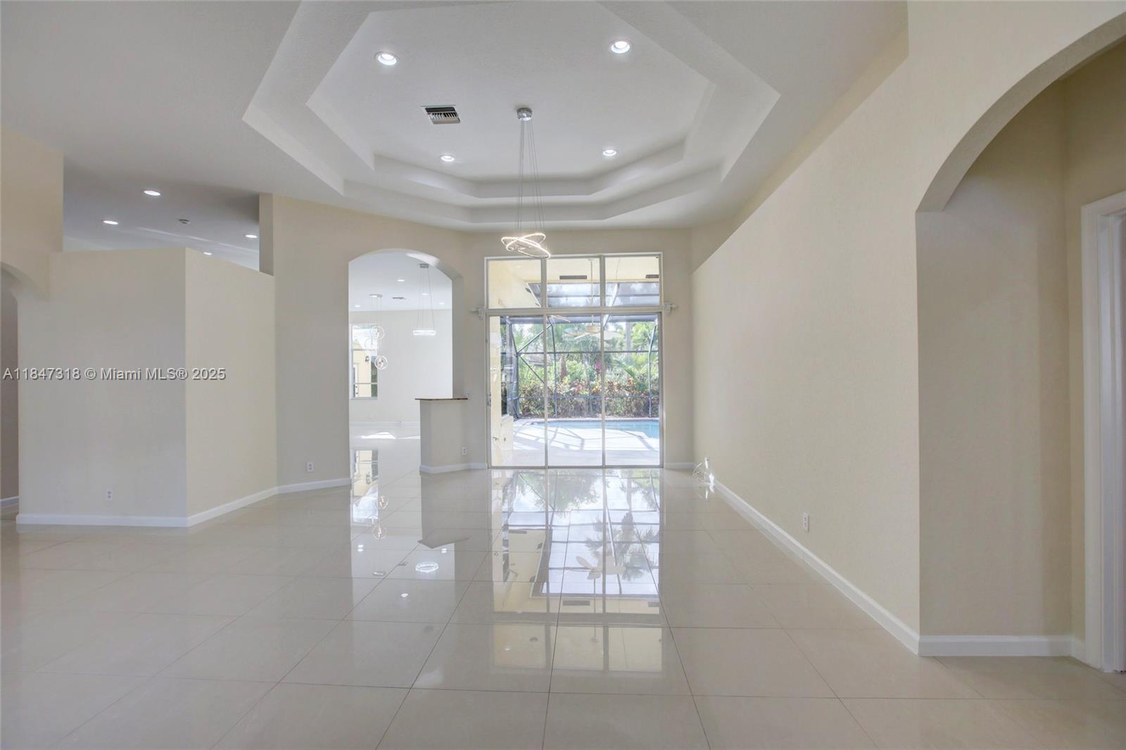 2536 Eagle Run Ct Weston, FL 33327