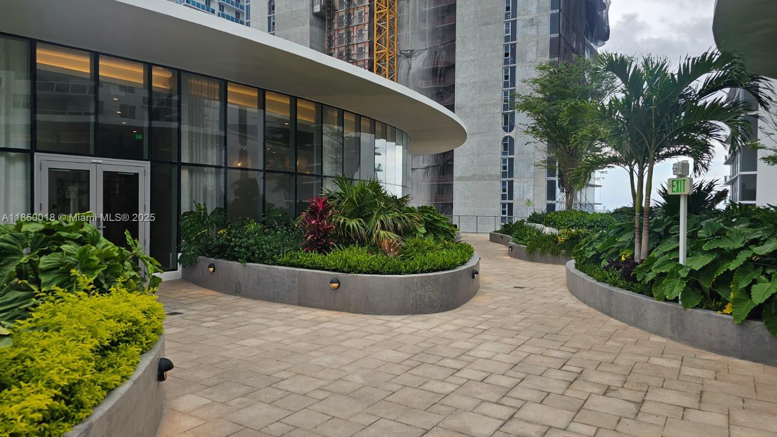 image Aria Reserve South71