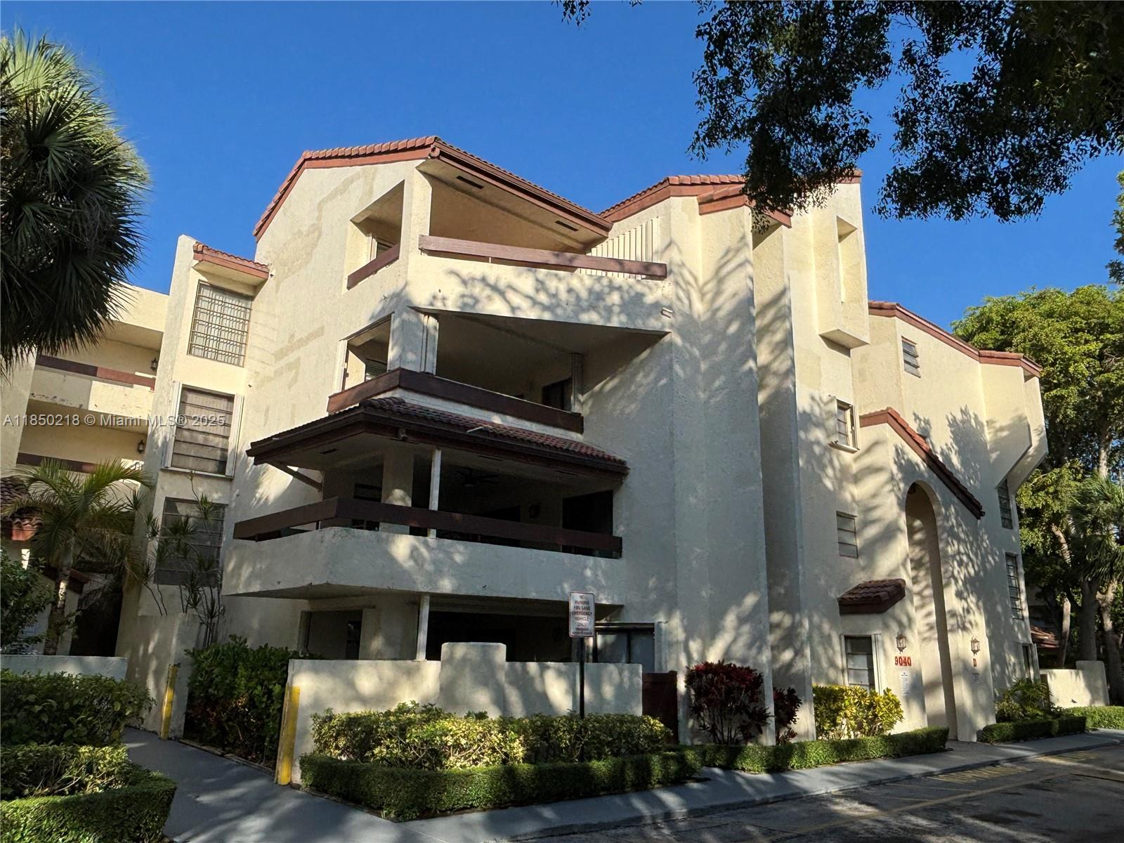 9040 SW 125th Ave #D407
