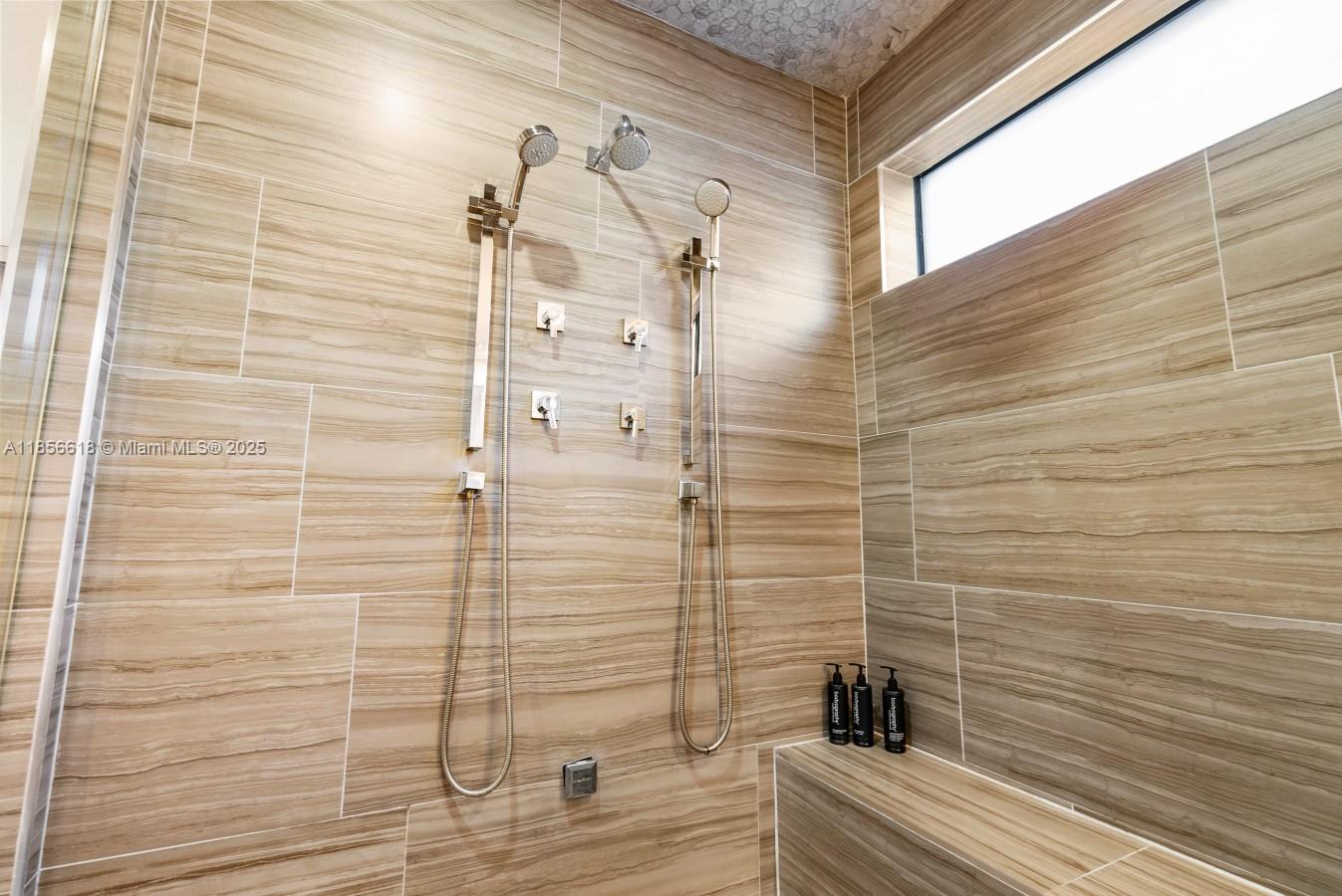 310 SE 11th Ave Fort Lauderdale, FL 33301