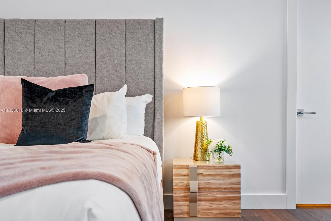 310 SE 11th Ave Fort Lauderdale, FL 33301