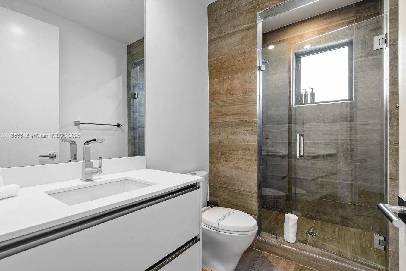 310 SE 11th Ave Fort Lauderdale, FL 33301