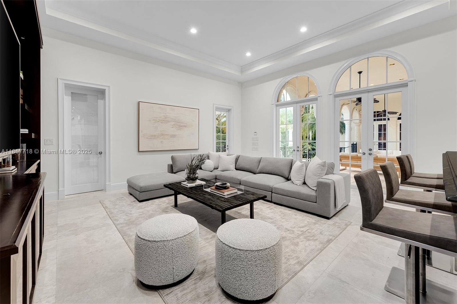 9941 SW 60th Ct Pinecrest, FL 33156