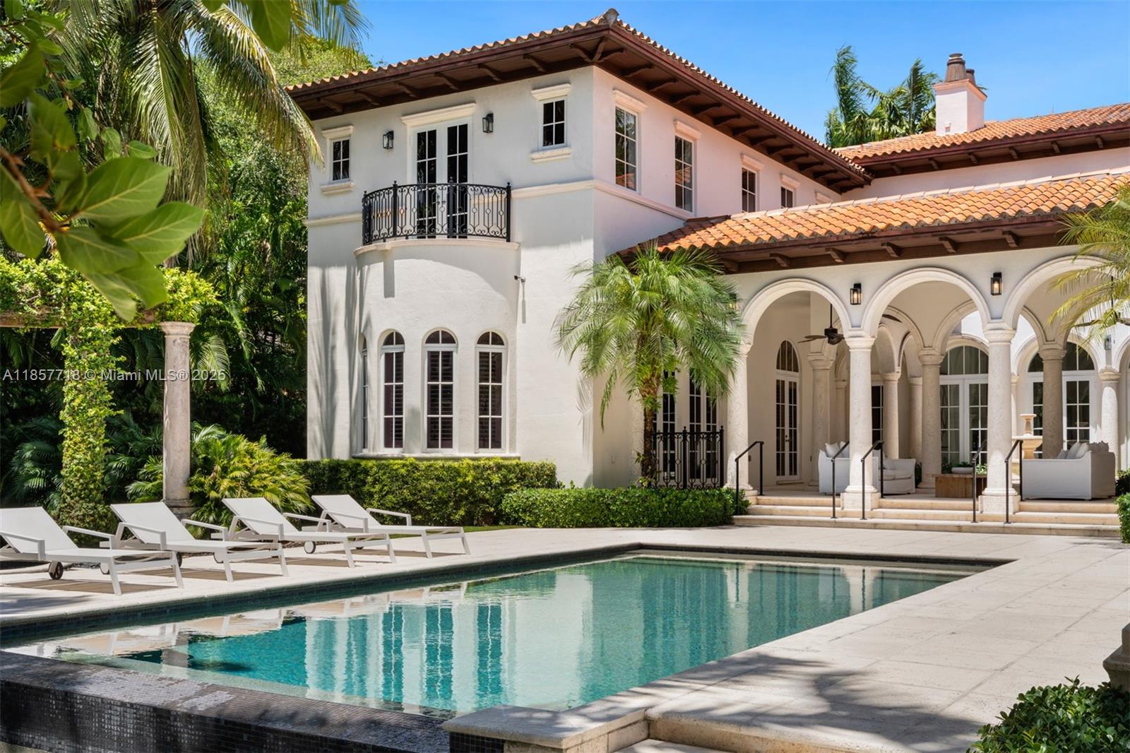 9941 SW 60th Ct Pinecrest, FL 33156