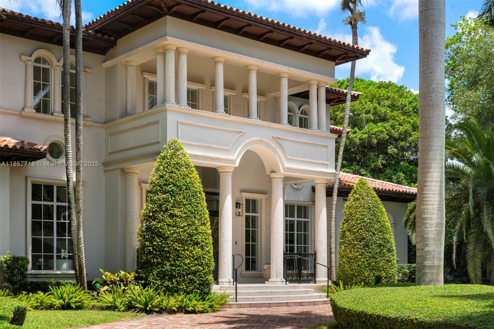 9941 SW 60th Ct Pinecrest, FL 33156