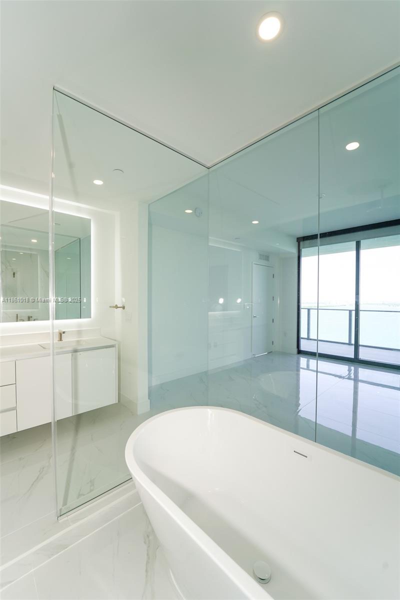 image Aria Reserve Miami15