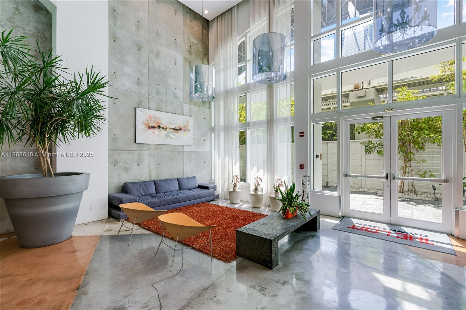 image The Loft Downtown Condo24