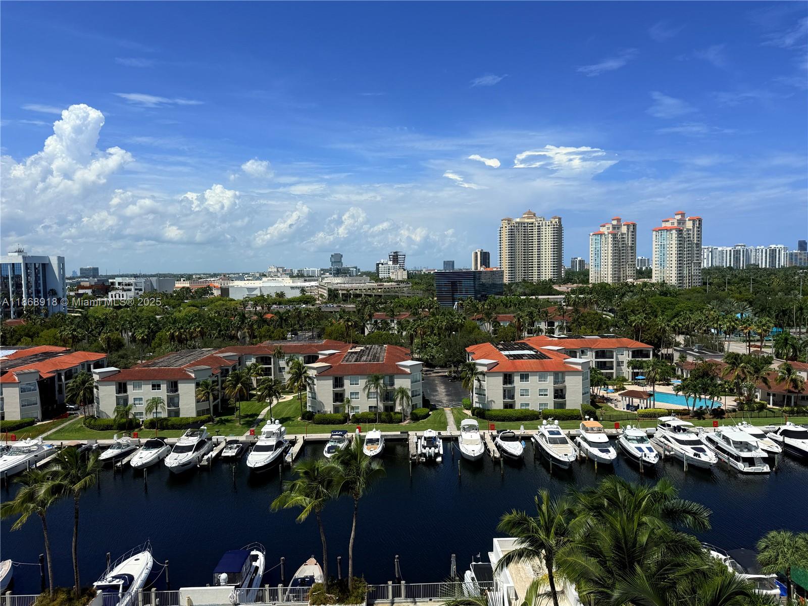 image Uptown Marina Lofts11