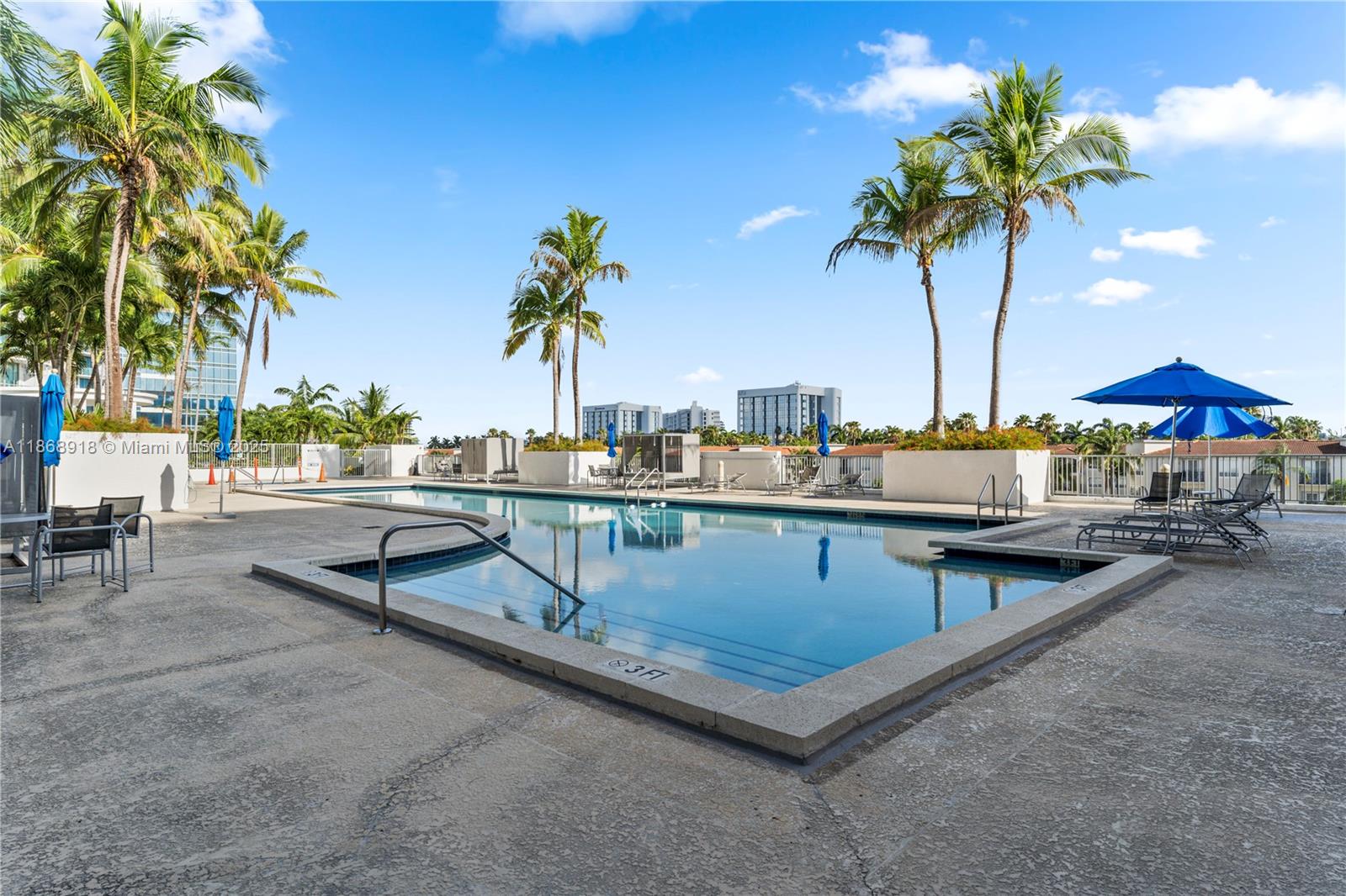 image Uptown Marina Lofts14