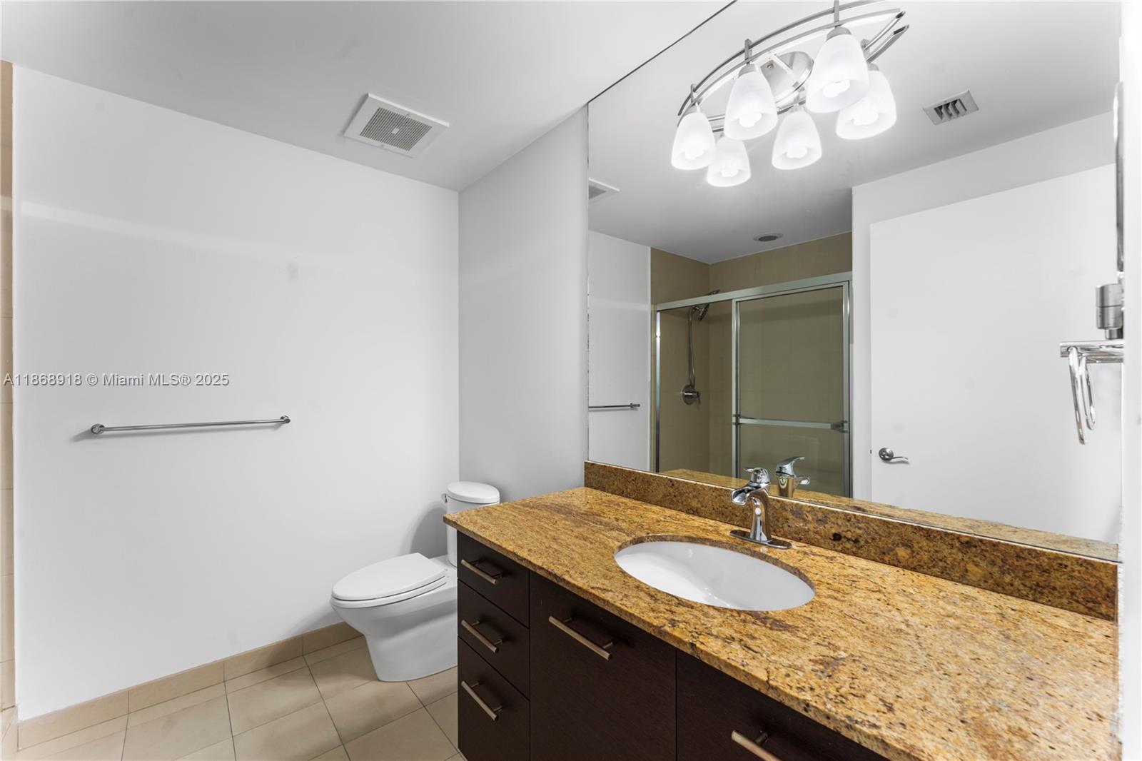 image Uptown Marina Lofts4