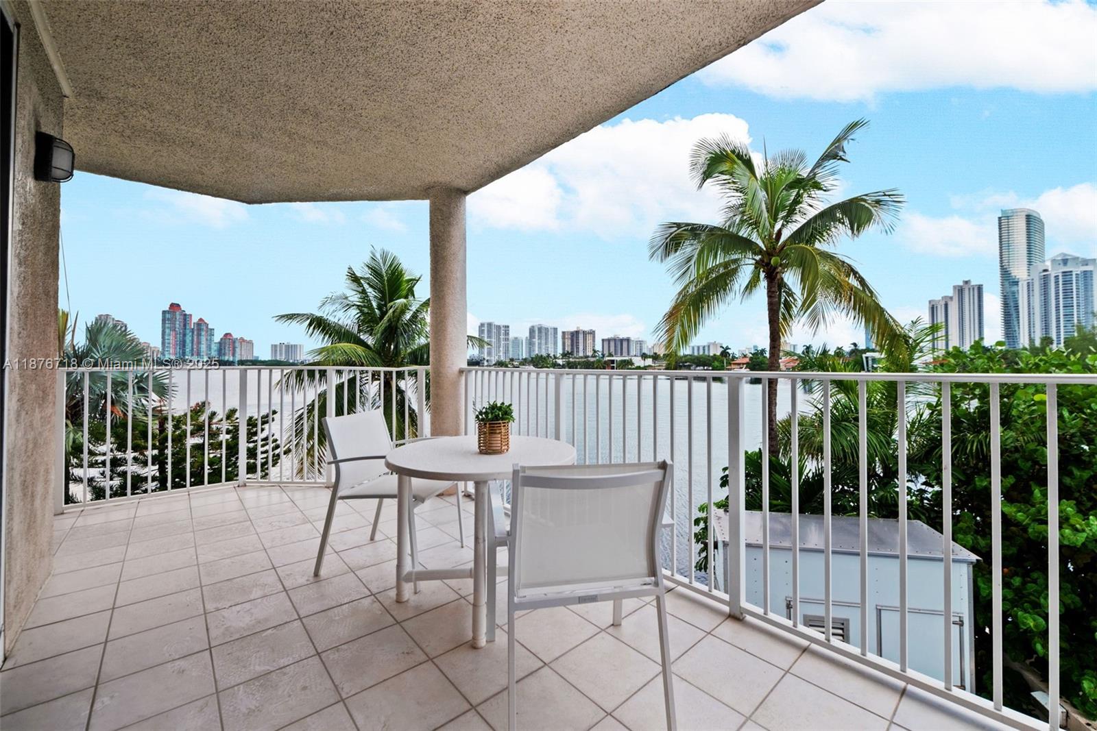 18260 N Bay Rd #320