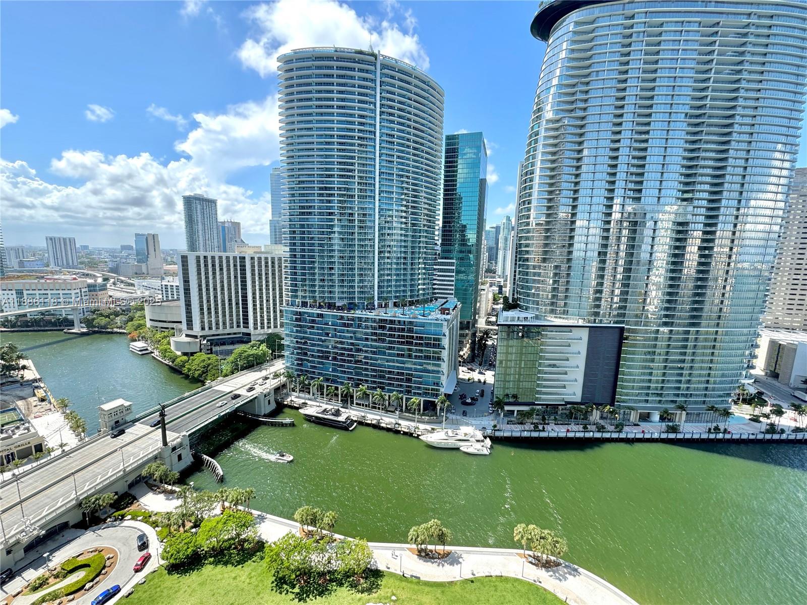 475 Brickell Ave #2512