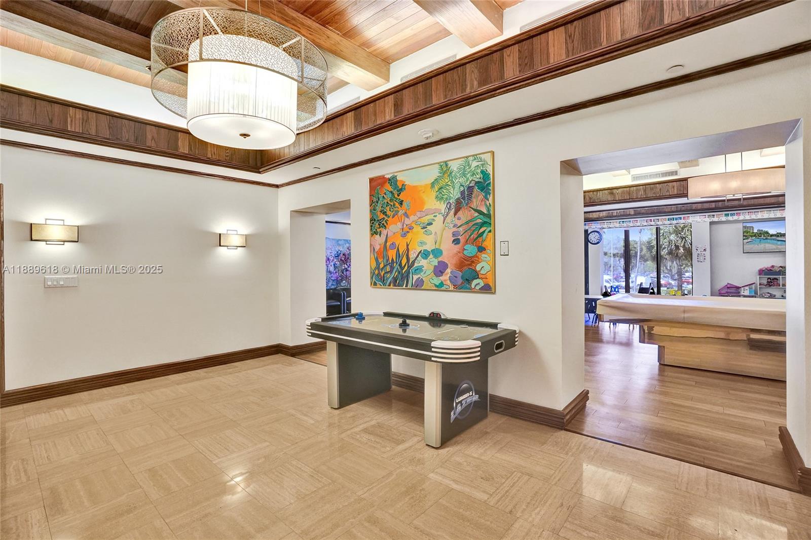 image Hamptons West41